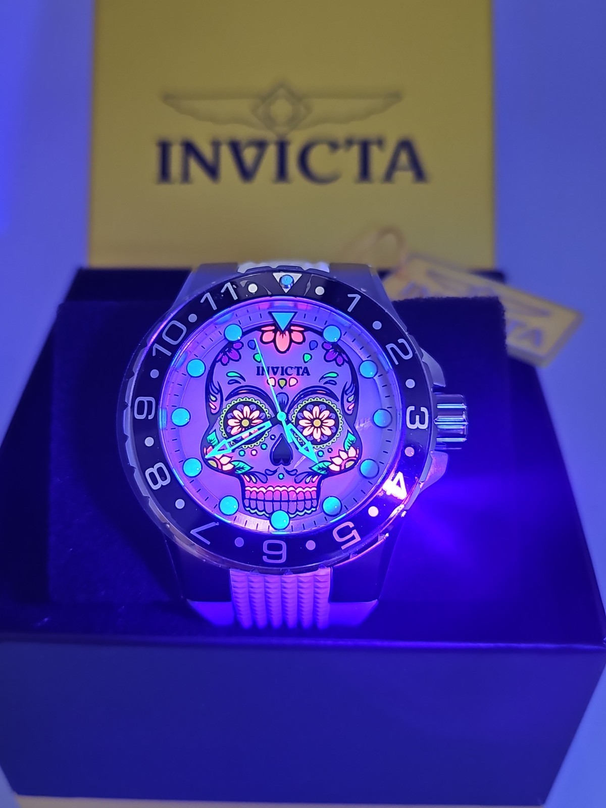 RETAIL $499 Invicta Aviator Dia de Los Muertos Men\'s Watch 50mm Mother of Pearl RETAIL $499 Invicta Aviator Dia de Los Muertos Men\'s Watch 50mm Mother of Pearl