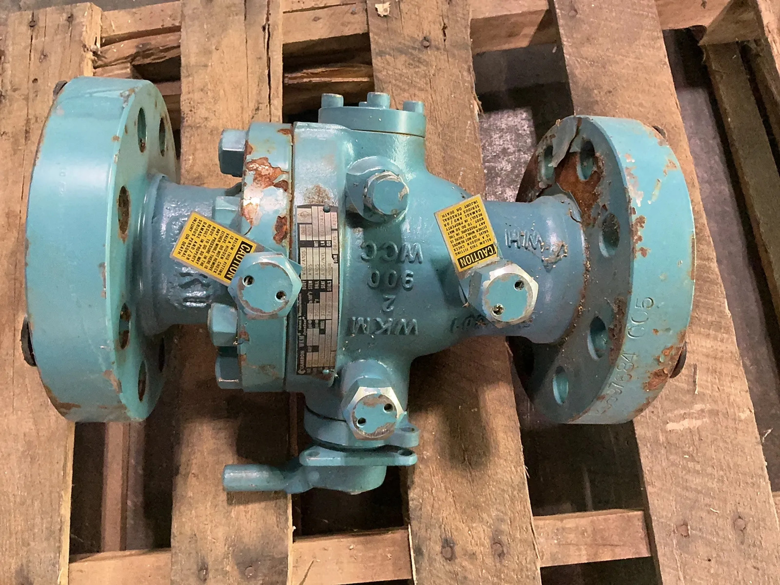 CAMERON CAMERON WKM BALL VALVE 370D6