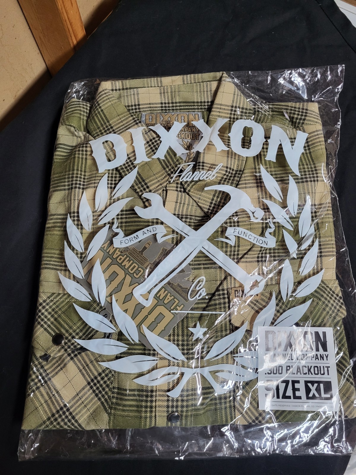 Dixxon Flannel Co .300 Blackout Men\'s XL BNIB Dixxon Flannel Co .300 Blackout Men\'s XL BNIB