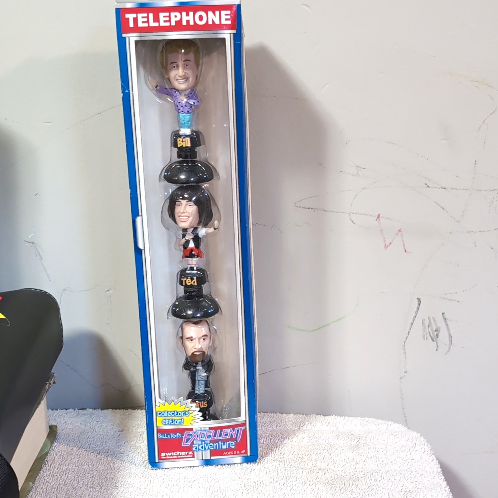 Switchz Bill & Ted\'s Excellent Adventure Collector\'s Edition Telephone Set 3pk