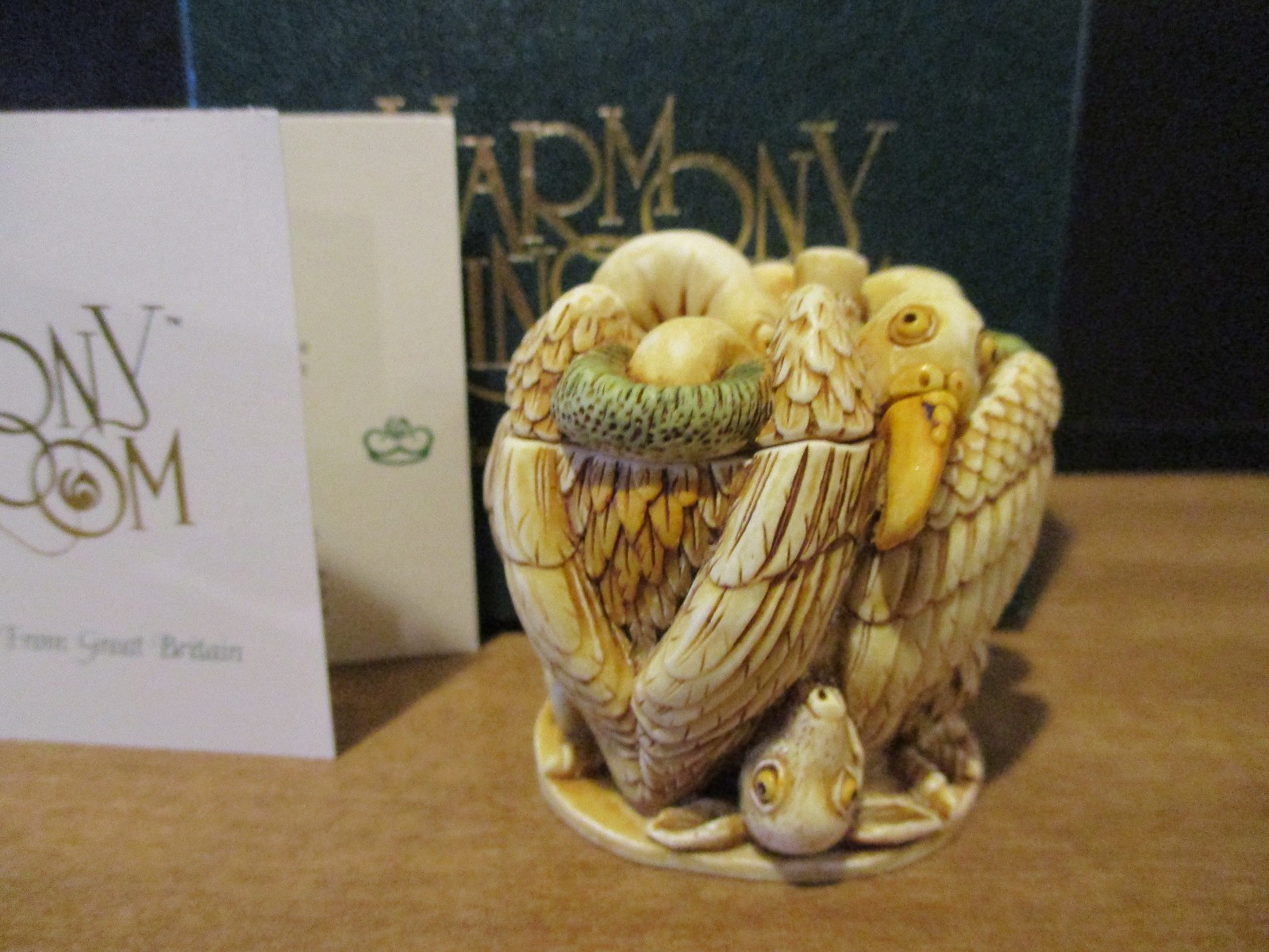 Harmony Kingdom Let\'s Do Lunch Vultures Feast on Lamb UK Made Box Figurine NOS