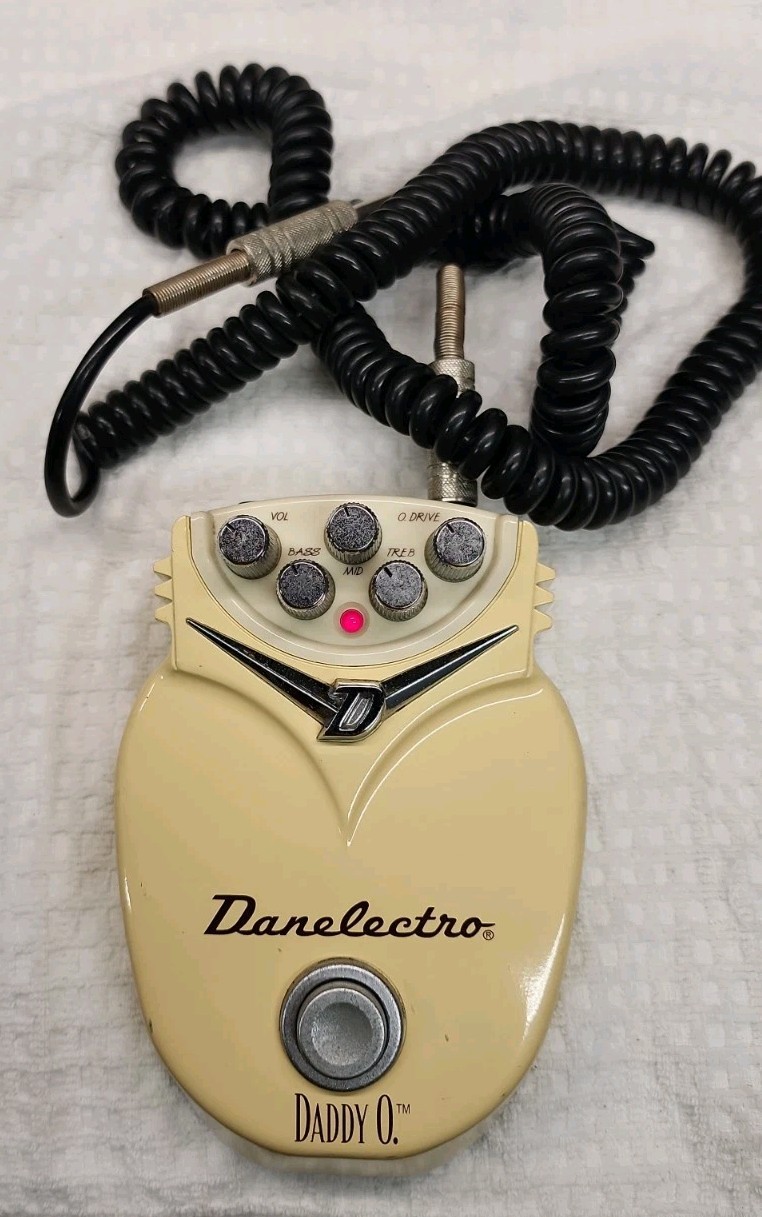 Vintage 1996 Danelectro \ Vintage 1996 Danelectro \