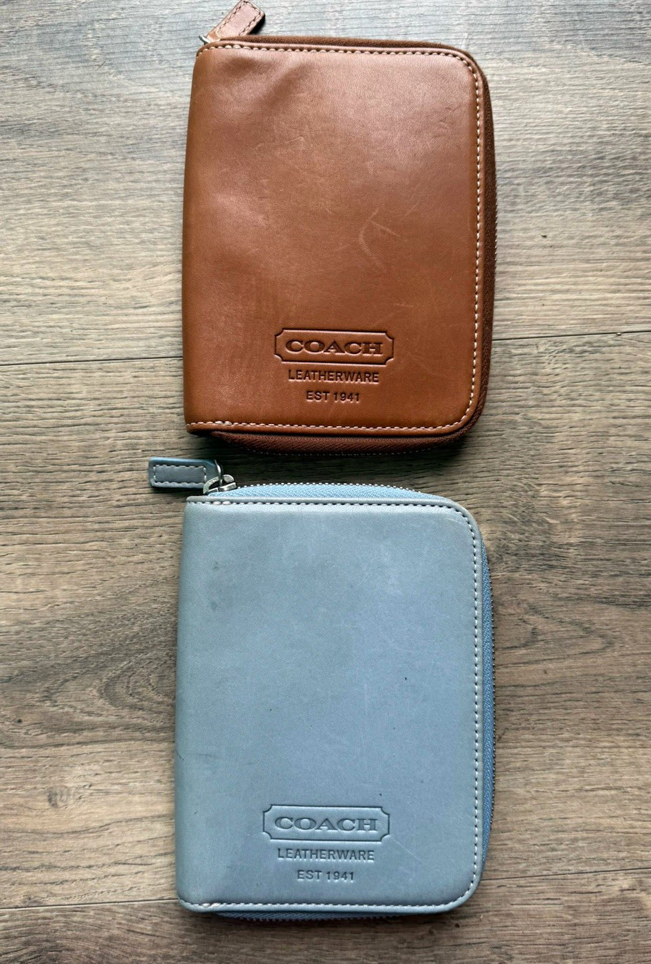 Vintage Coach Leatherware Palm Pilot/PDA zip-around organizer cases – LOT OF 2 Vintage Coach Leatherware Palm Pilot/PDA zip-around organizer cases – LOT OF 2