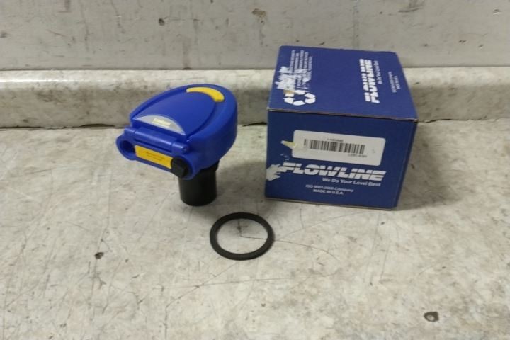 Flowline LU81-5101 2 In NPT Connection Noncontact Ultrasonic Level Sensor