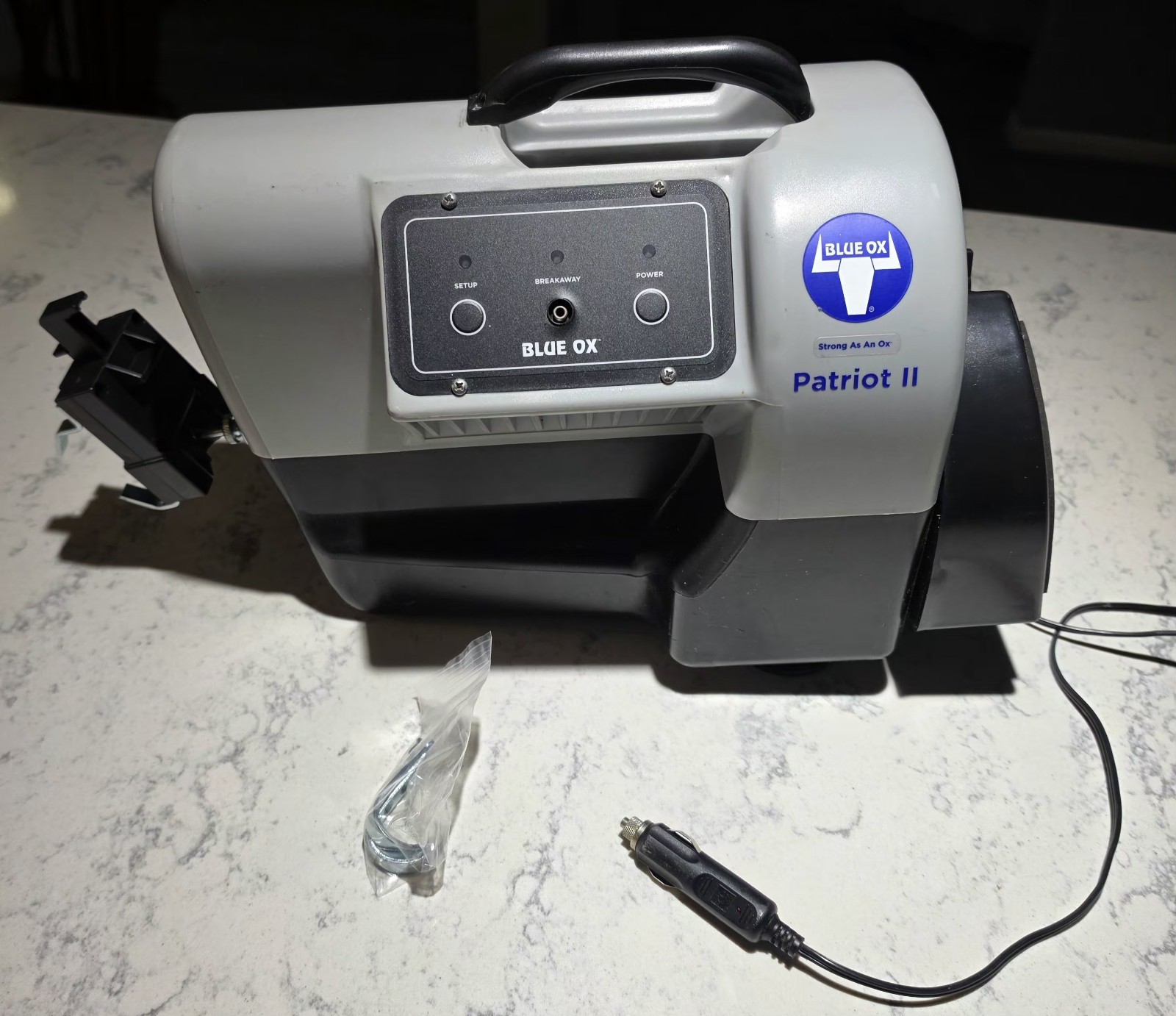 Blue Ox Patriot 2 Portable RV Vehicle Braking System BRK2016 Tested and Working Blue Ox Patriot 2 Portable RV Vehicle Braking System BRK2016 Tested and Working