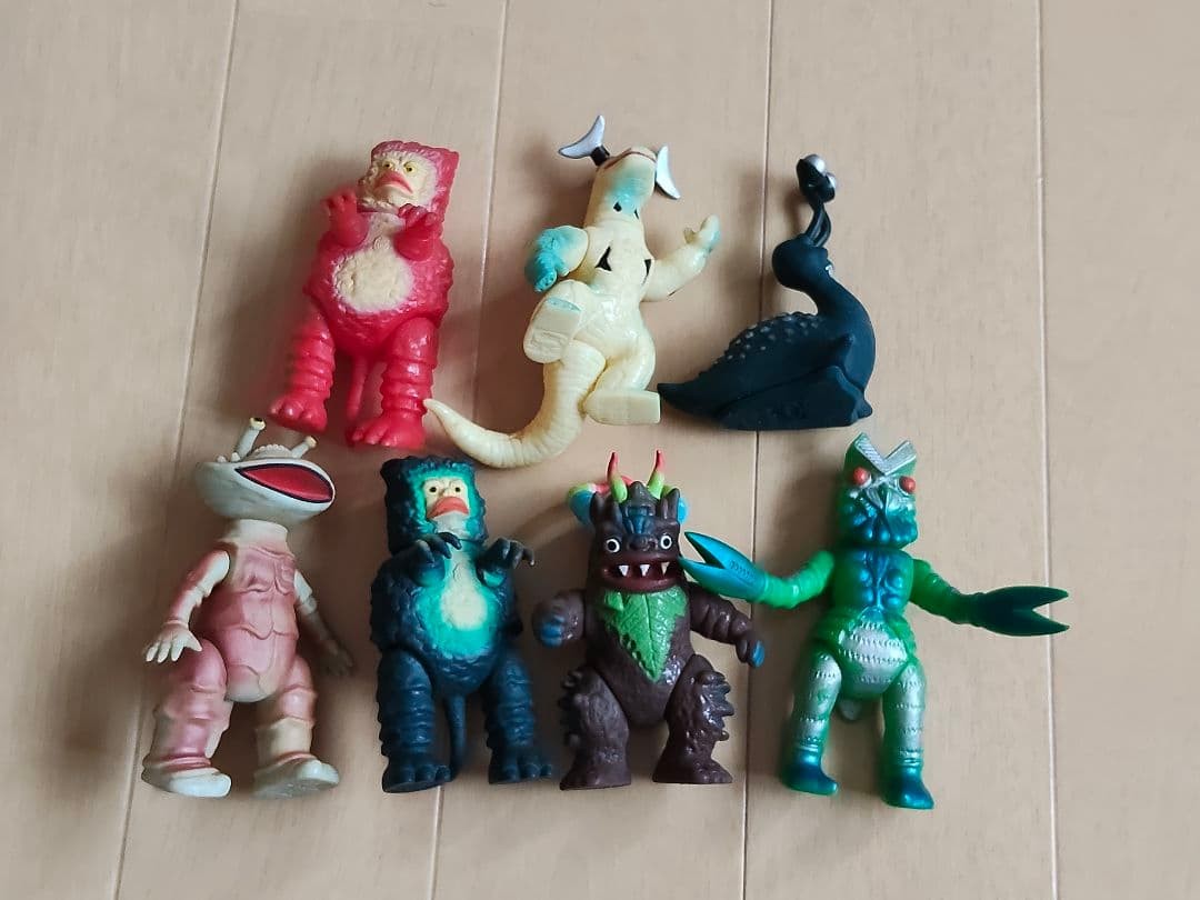 Bullmark Reissue Ultra Kaiju Mini Soft Vinyl Figure 7 Set Alien Baltan Bullmark Reissue Ultra Kaiju Mini Soft Vinyl Figure 7 Set Alien Baltan