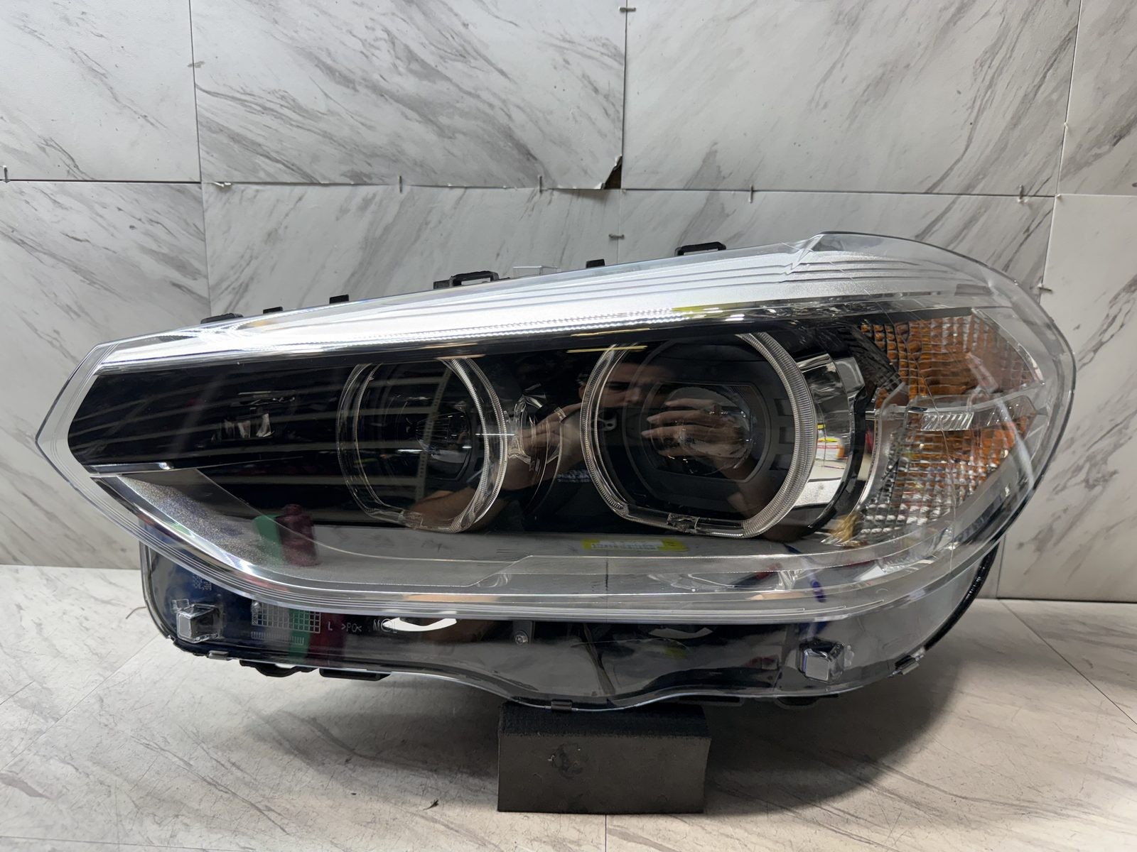 2018 2021 BMW X3 X4 HEADLIGHT ASSEMBLY OEM LEFT SIDE NON ADAPTIVE LED 8739651-02
