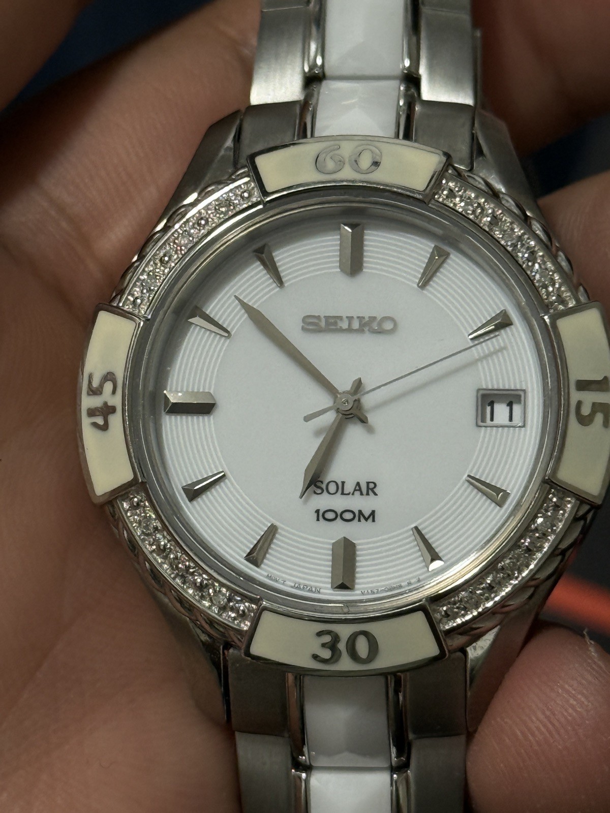 SEIKO V157-0AZ0 Women\'s Solar Diamond Watch Stainless Steel Excellent Condition