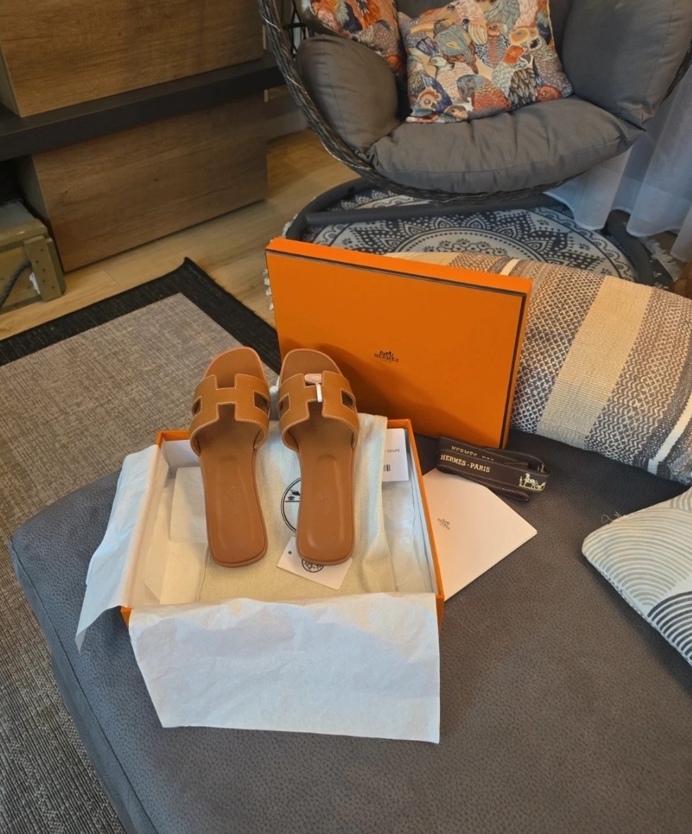 Hermes Oran Gold - Womens Sandals Hermes Oran Gold - Womens Sandals