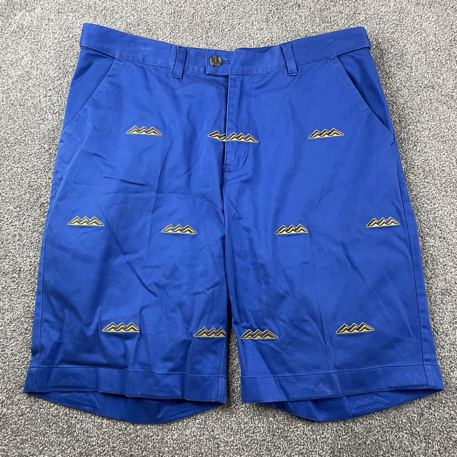 Loudmouth Golf Chino Shorts Men 34 11” Inseam Embroidered Mountain Geometric