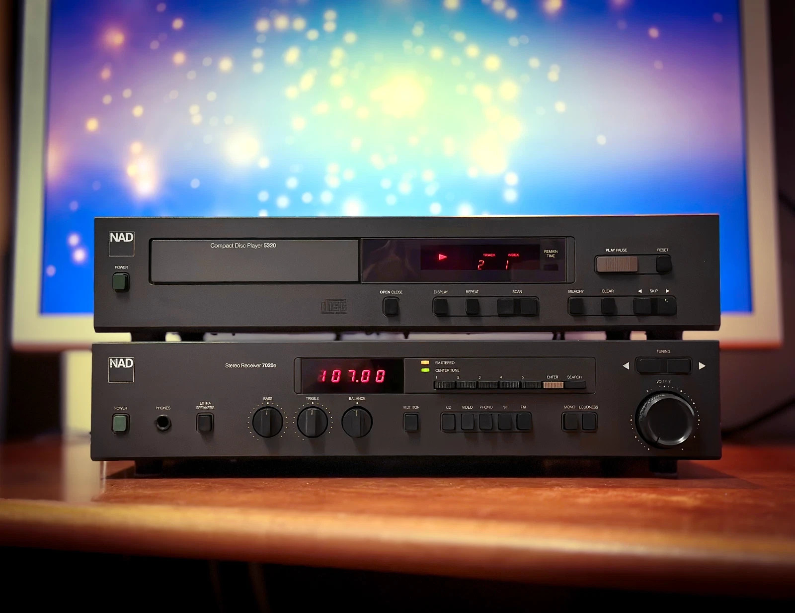 NAD 7020E + 5320 🌈RaRe🌈 Stereo Receiver CD Setup