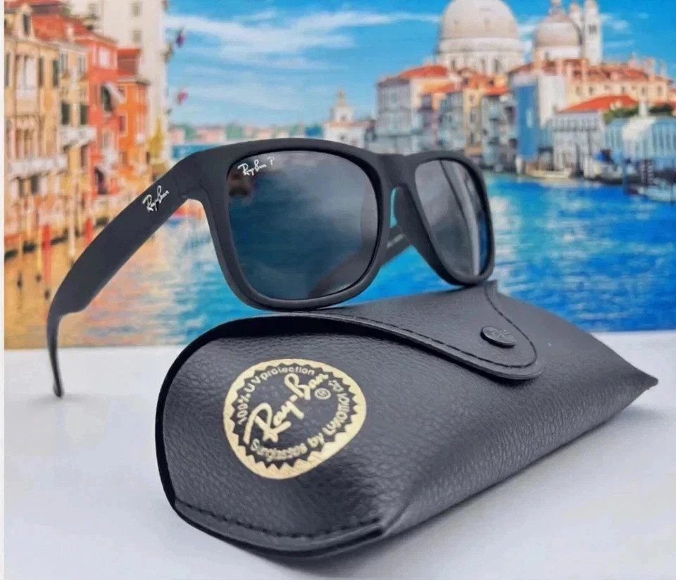 Ray-Ban Justin RB4165 622/2V Polarized Sunglasses Matte Black Grey Lens 54mm