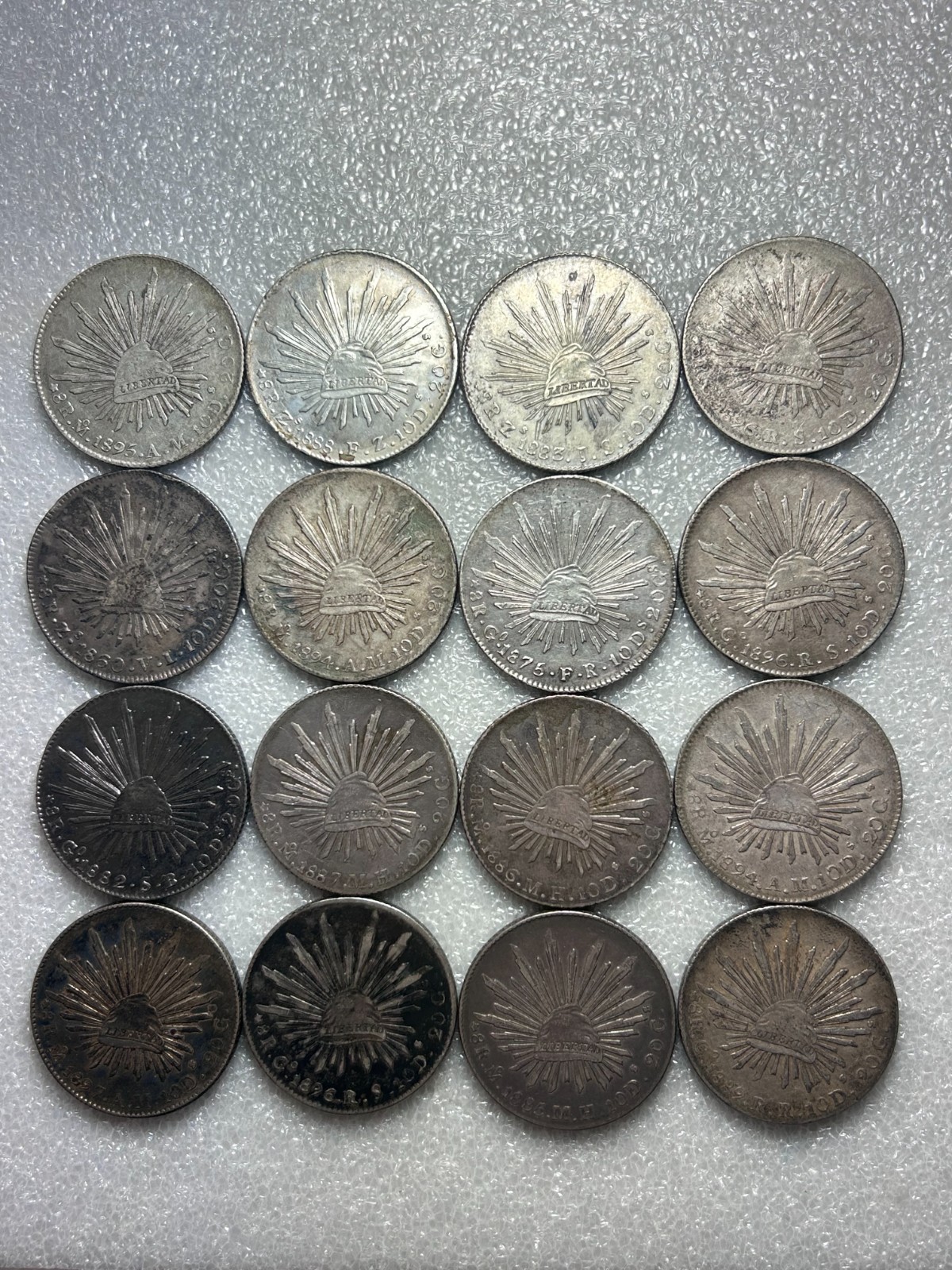 Lot of 16 X Mexico Cap & Rays Silver 8 Reales 