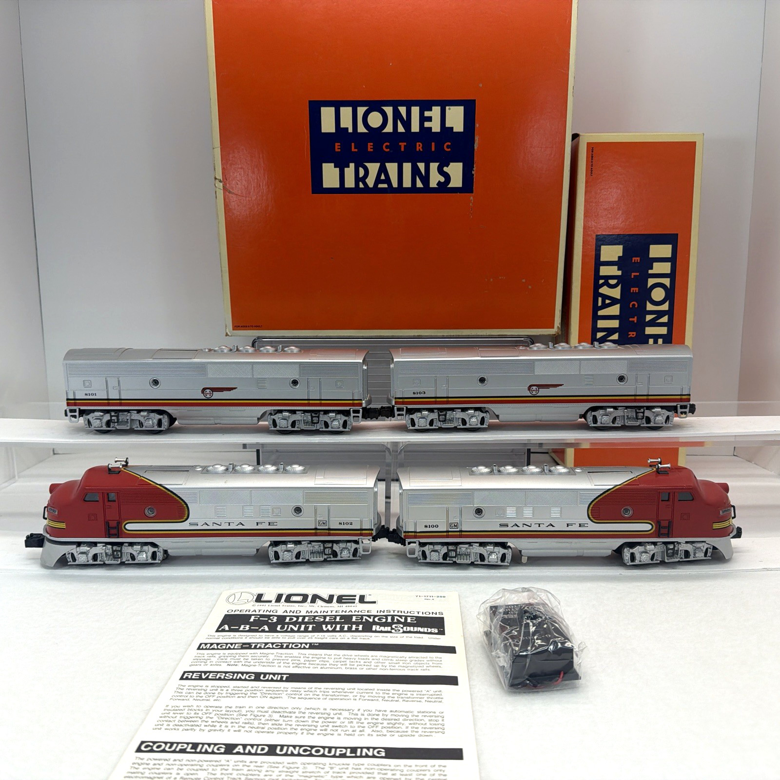 Lionel 6-11711 Santa Fe Warbonnet F-3 ABBA Diesels O Gauge Used Conventional RS Lionel 6-11711 Santa Fe Warbonnet F-3 ABBA Diesels O Gauge Used Conventional RS
