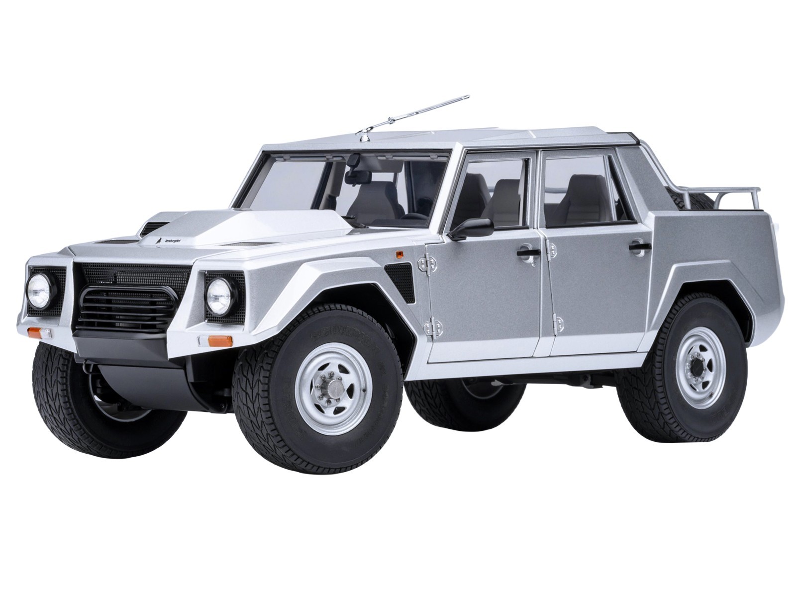 LAMBORGHINI LM002 ARGENTO SILVER 1/18 MODEL CAR BY AUTOART 74553 LAMBORGHINI LM002 ARGENTO SILVER 1/18 MODEL CAR BY AUTOART 74553
