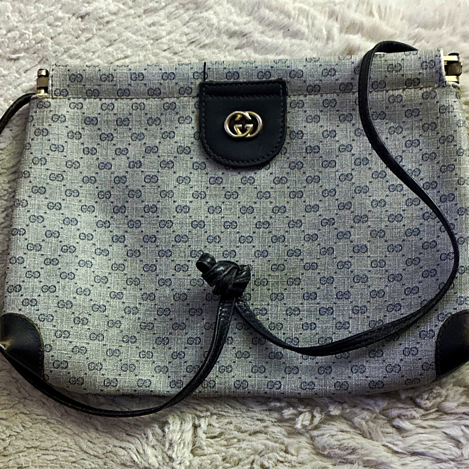 Gucci GG Gray Zip Crossbody Bag with Black Strap, Gold Hardware, Small Gucci GG Gray Zip Crossbody Bag with Black Strap, Gold Hardware, Small