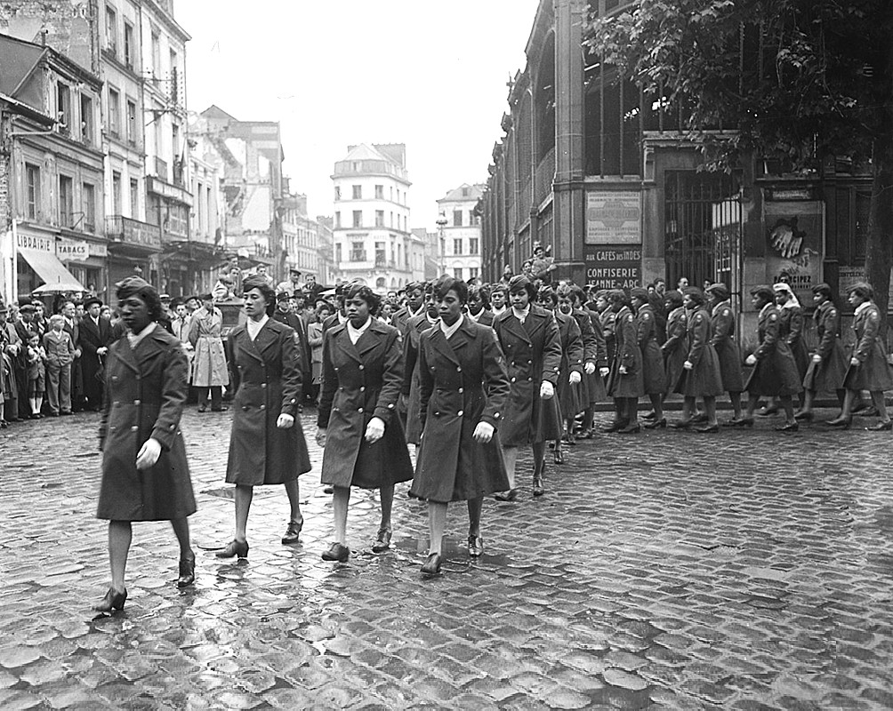 688TH U.S. ARMY AFRICAN AMERICAN POSTAL DIRECTORY BATTALION 8 688TH U.S. ARMY AFRICAN AMERICAN POSTAL DIRECTORY BATTALION 8