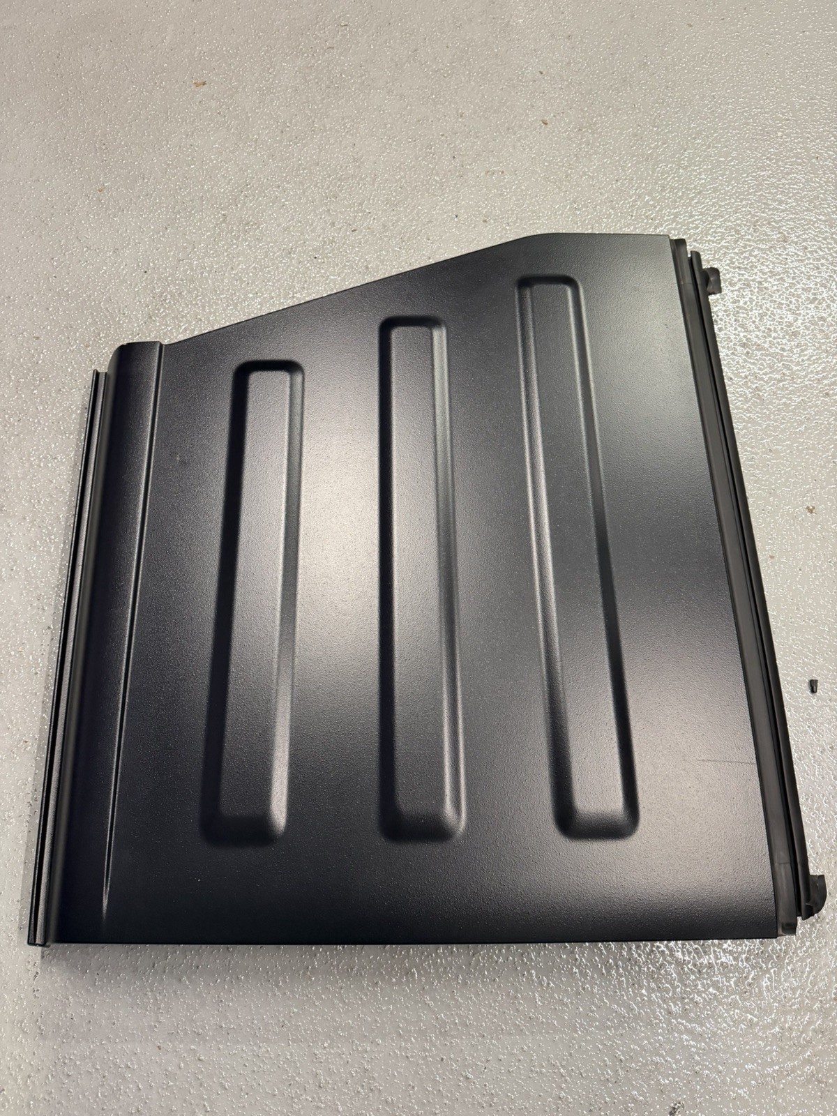 Jeep Wrangler JL Gladiator Hard Top Freedom Panel Right Passenger Side 18-26 Jeep Wrangler JL Gladiator Hard Top Freedom Panel Right Passenger Side 18-26