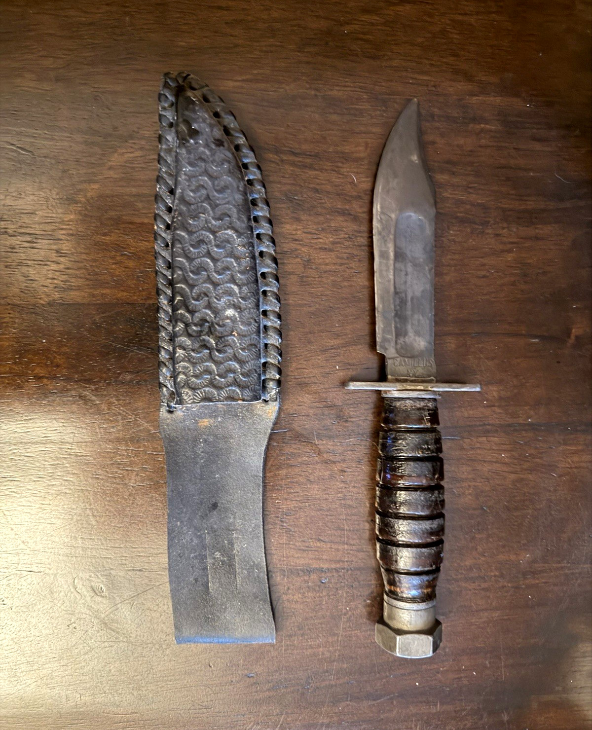 Vintage 1944 Camillus NY Combat 9” Fixed Blade with 5” Blade. A Classic c1970s