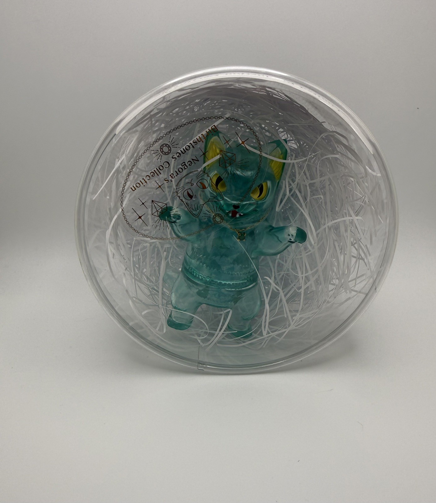 Emerald birthstone Negora Vinyl Sofubi Figure Konatsuya Konatsu NEW