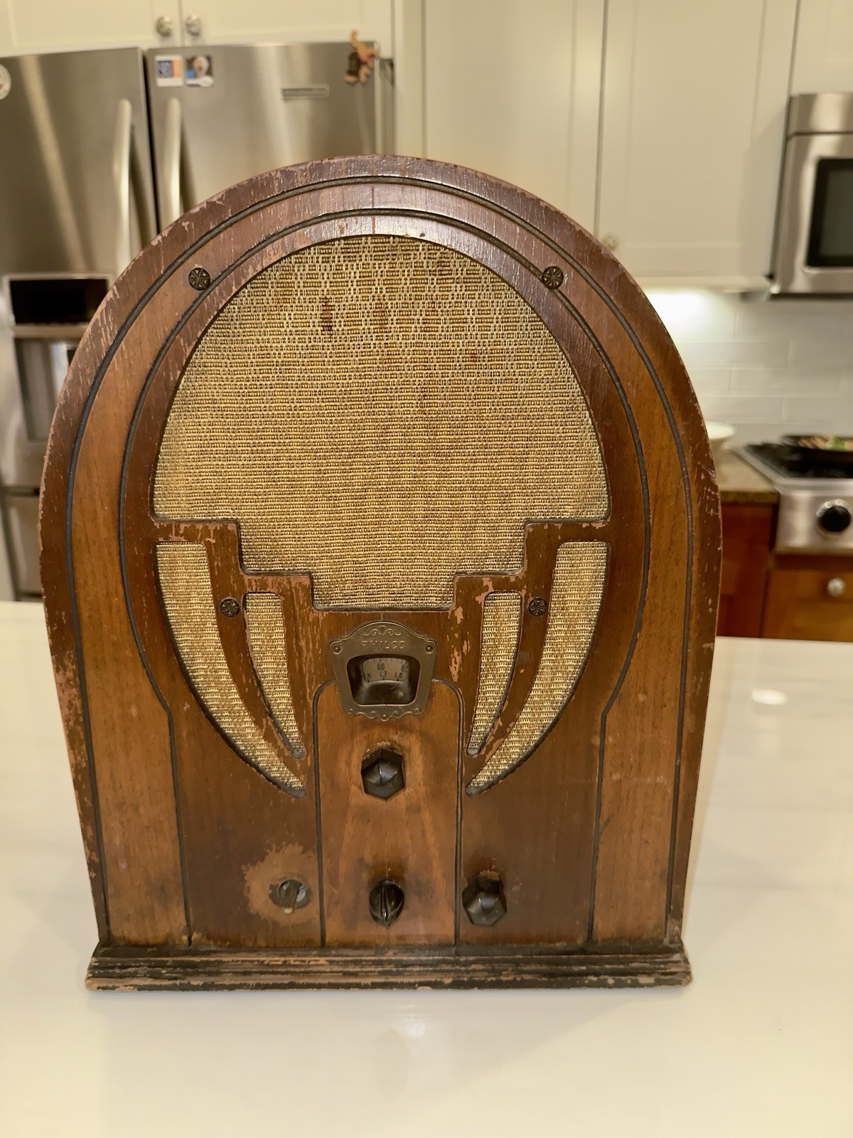 Philco Tombstone Table Top Tube Radio Antique Vintage Wood Philco Tombstone Table Top Tube Radio Antique Vintage Wood