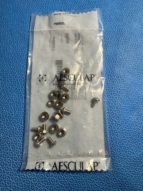Aesculap SterilContainer System Screw Set (x10 per pack) JG303R