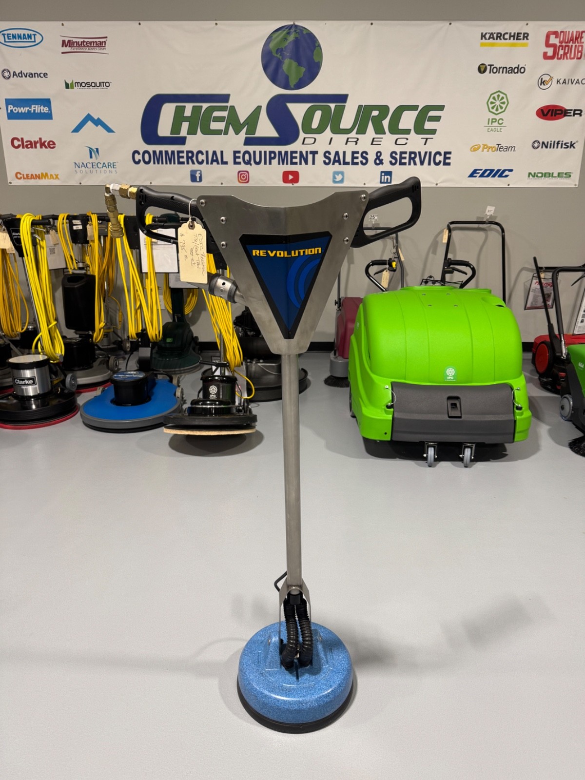EDIC Revolution Tile and Grout Spinner Floor Cleaner 10728000