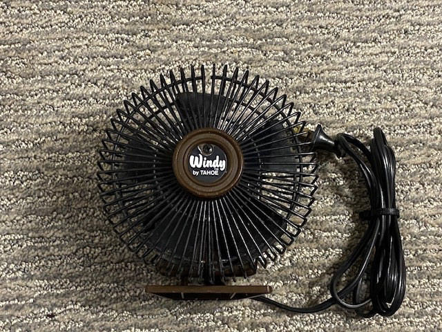 Vintage Windy Personal 2 Speed Fan By Tahoe 5 Vintage Windy Personal 2 Speed Fan By Tahoe 5