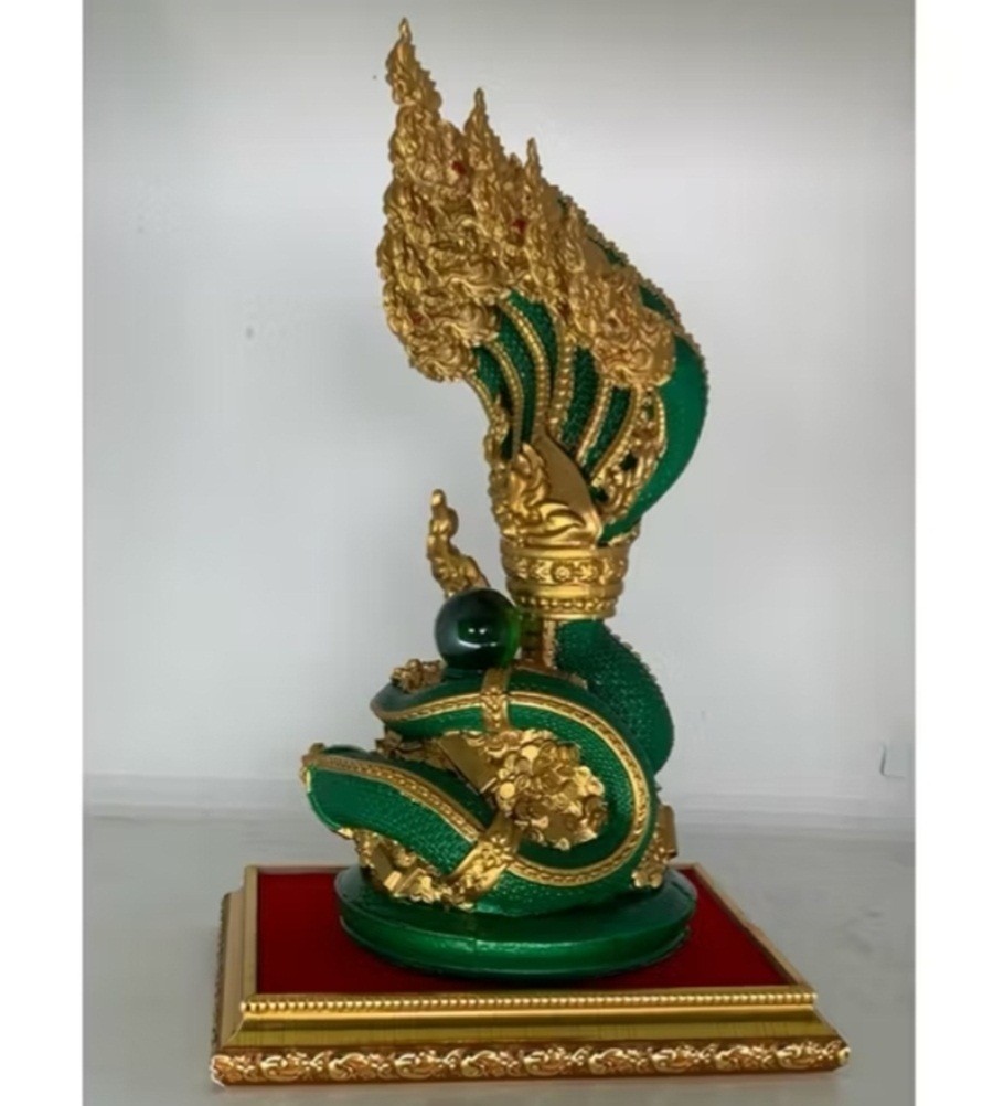 Naga 7 Heads Statue Mix Nampee Leklai Powder Sacred Lucky  Dragon Thai Amulet