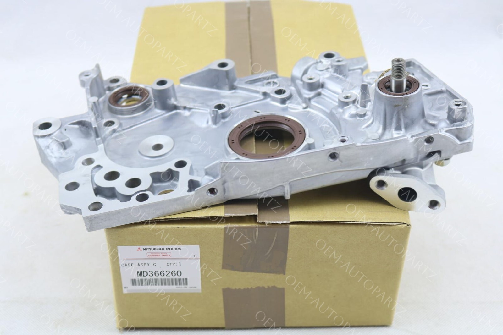 MD366260 MITSUBISHI GENUINE CASE ASSY CYLINDER BLOCK FRONT NEW OEM MD366260 MITSUBISHI GENUINE CASE ASSY CYLINDER BLOCK FRONT NEW OEM