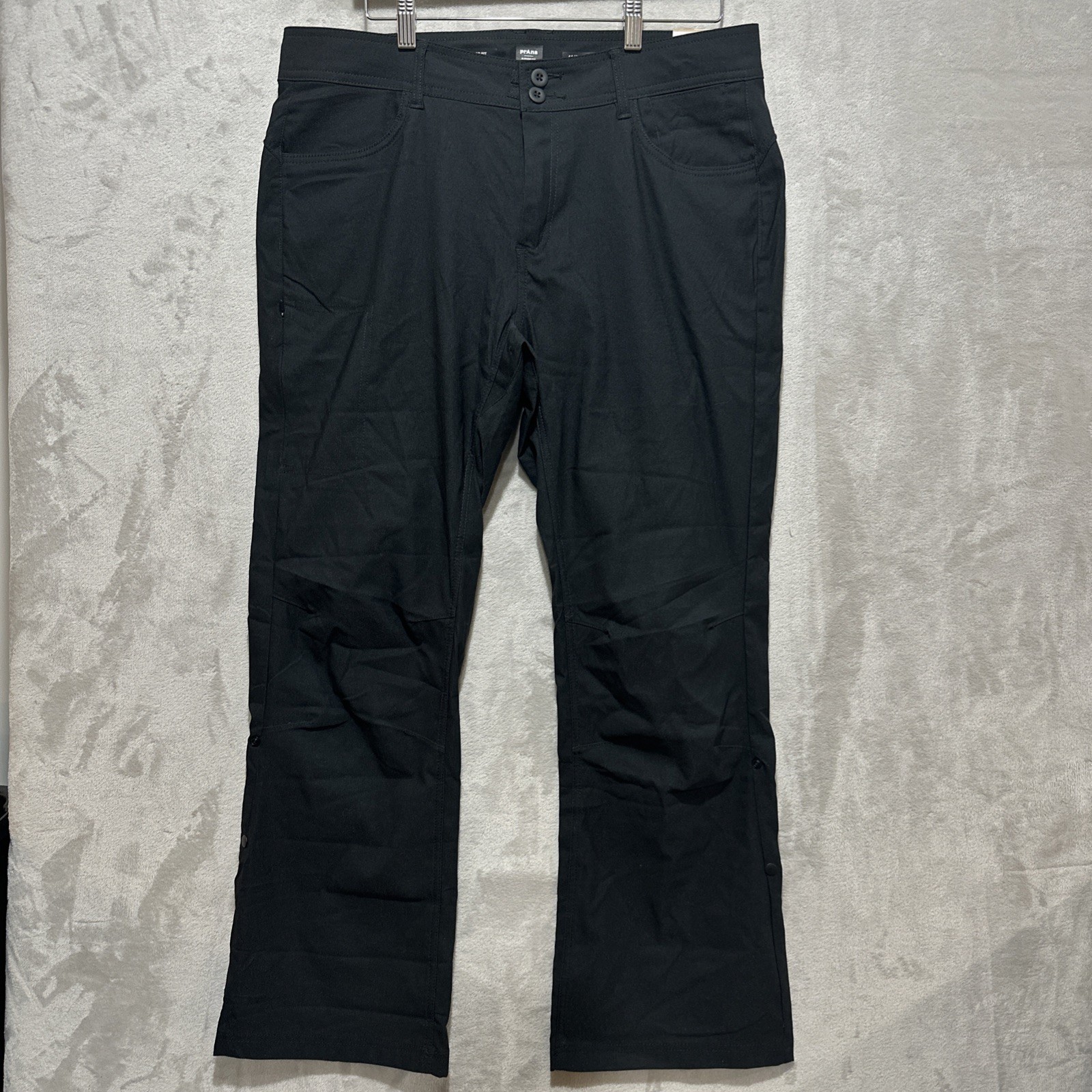 PrAna Women’s Size 14 Halle II Hiking Pant Black Standard Fit Roll Up Leg NWT PrAna Women’s Size 14 Halle II Hiking Pant Black Standard Fit Roll Up Leg NWT