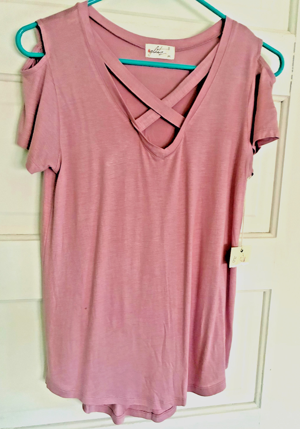 NWT GLITZ WOMEN  SHIRT SZ M  PINK  SHORT SLEEVE
