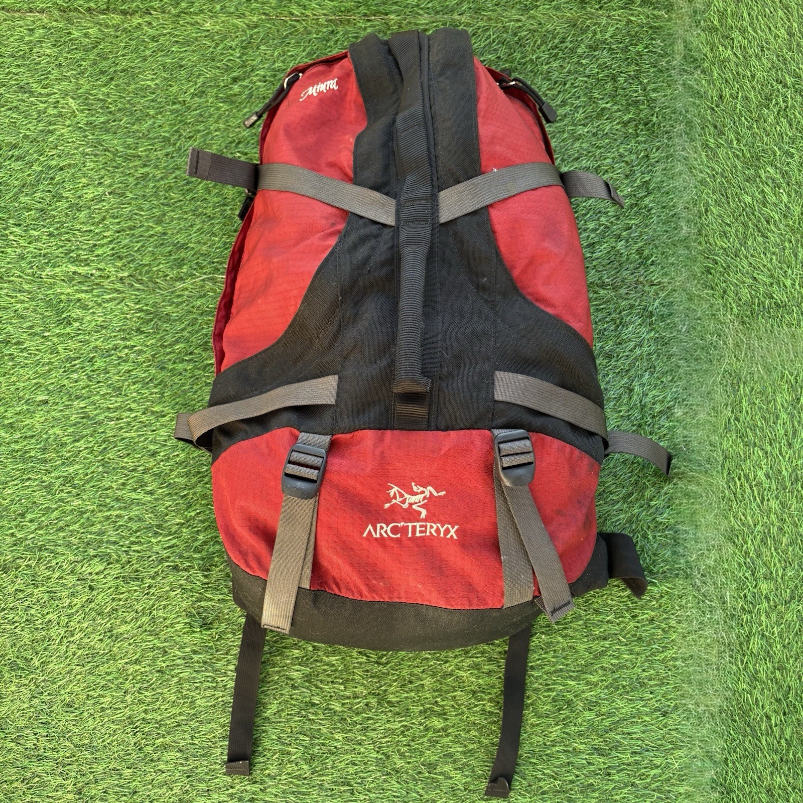 Vintage Arcteryx Miura Backpack Hiking Camping Red/Black Made In Canada Vintage Arcteryx Miura Backpack Hiking Camping Red/Black Made In Canada