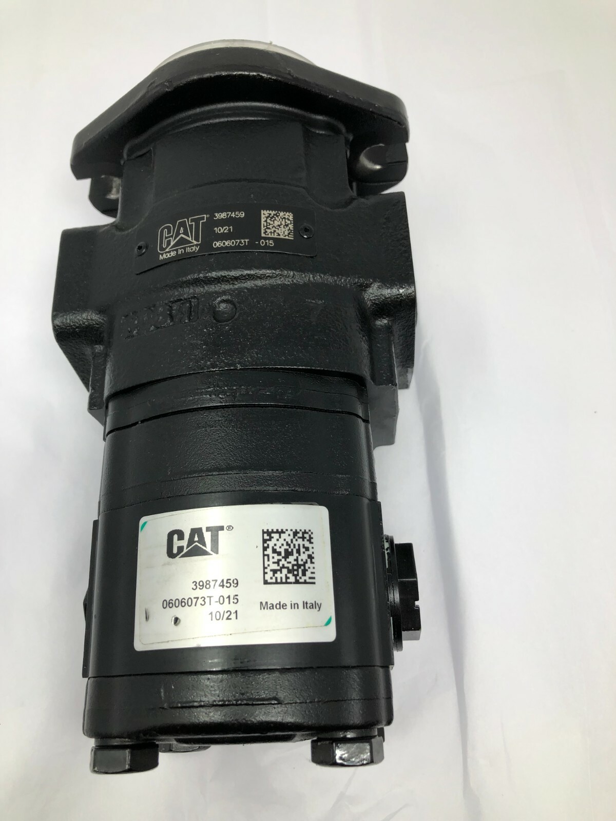 NEW Caterpillar 398-7459 Hydraulic Drive Gear Pump GP 926M Wheel Loader NEW Caterpillar 398-7459 Hydraulic Drive Gear Pump GP 926M Wheel Loader