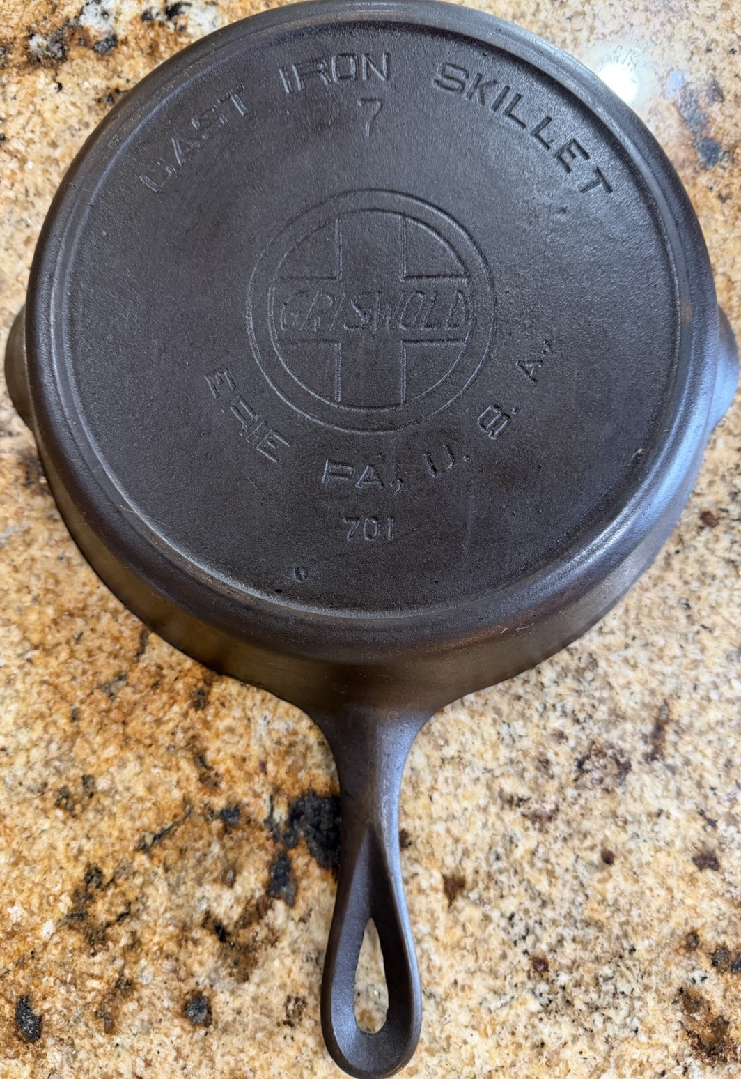 VTG Griswold Cast Iron #7 Slant Logo　large Block Cast Iron Skillet 701 Heat Ring