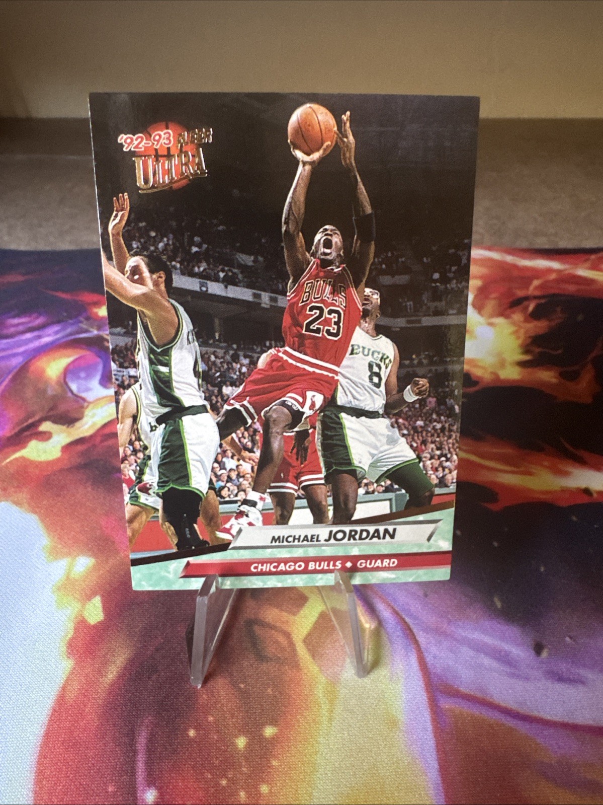 1992-93 Fleer Ultra - Michael Jordan #27 1992-93 Fleer Ultra - Michael Jordan #27