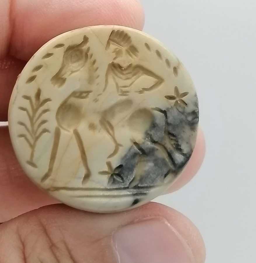 King Ancient Rare Roman Old Seal Intaglio Stone Stamp Bead Unique King Ancient Rare Roman Old Seal Intaglio Stone Stamp Bead Unique
