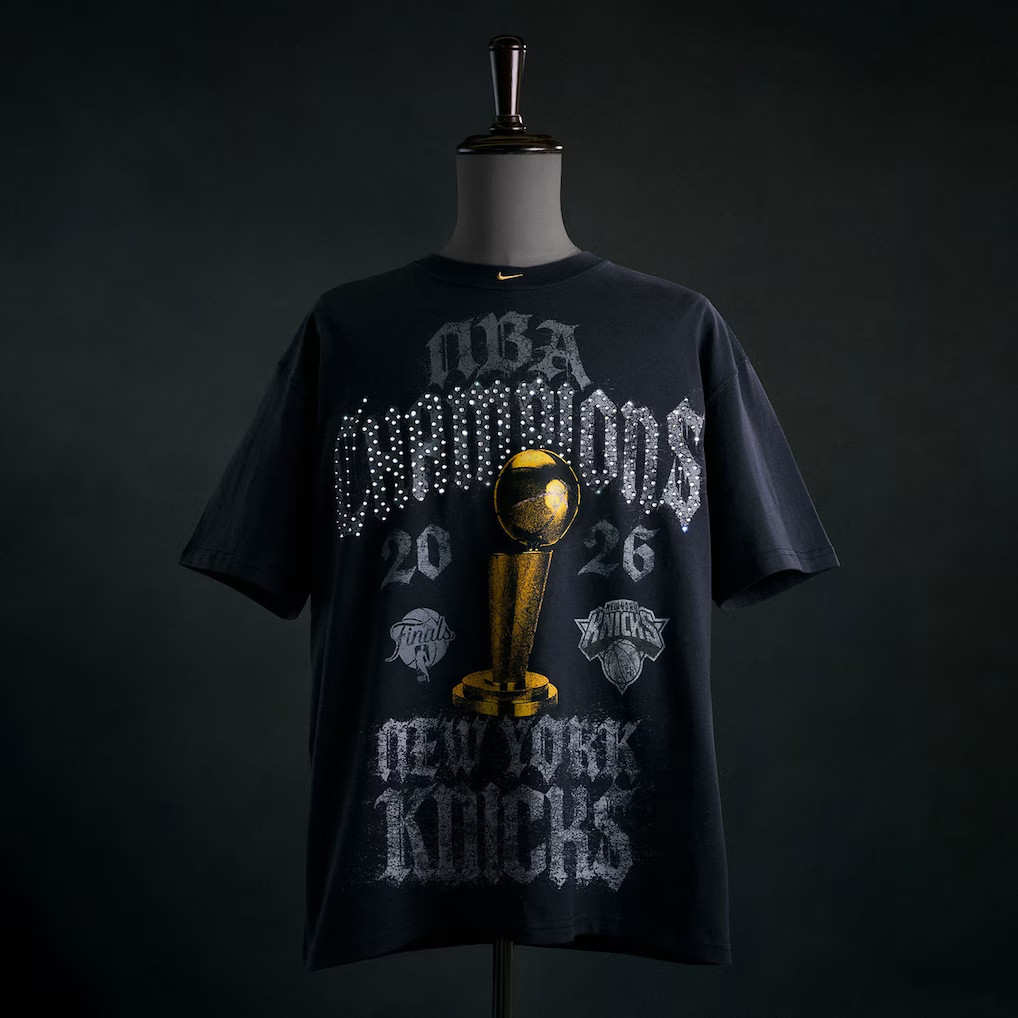 New York Knicks Nike 2026 NBA Finals Champions Authentic Locker Room T-Shirt NEW