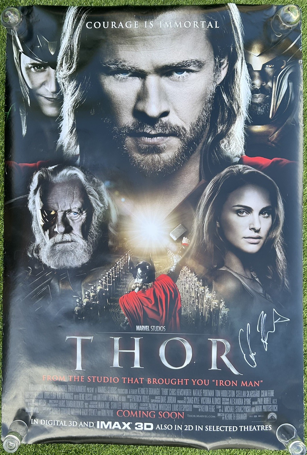 Thor SIGNED Chris Hemsworth Theatrical Movie Poster 40x27 inch Rare Proof COA Thor SIGNED Chris Hemsworth Theatrical Movie Poster 40x27 inch Rare Proof COA
