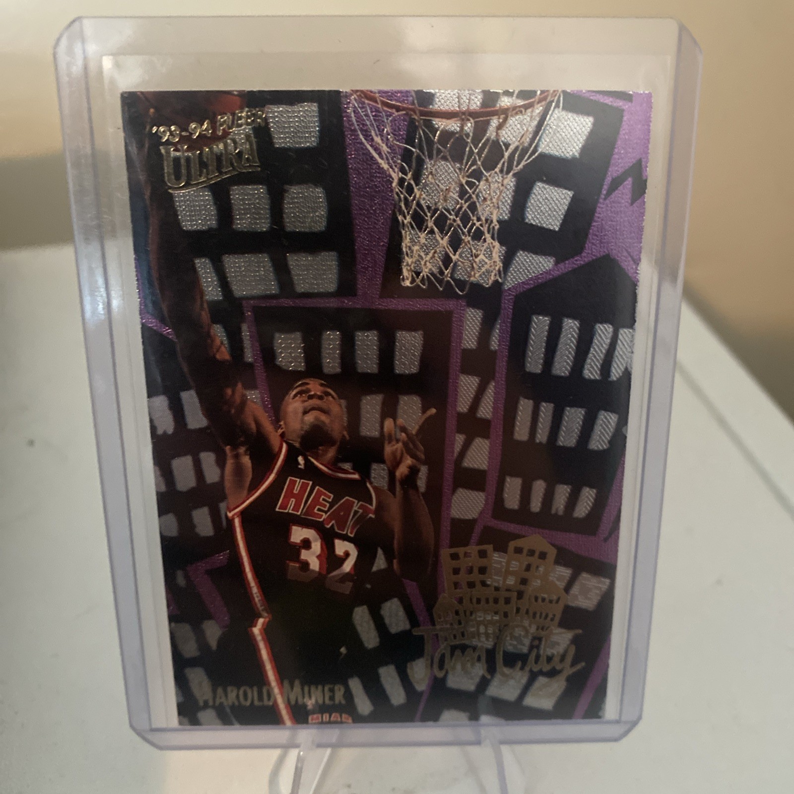 1993-94 Fleer Ultra - Jam City Harold Miner #6