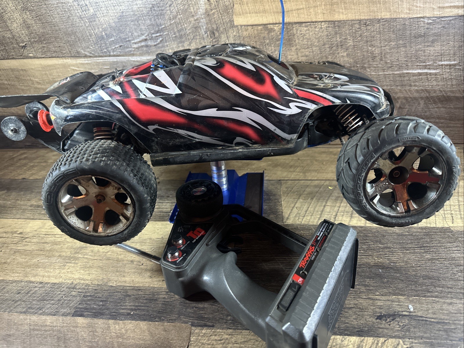 Traxxas Jato 3.3 1/10 2wd Nitro Stadium Truck, RAN WHEN PARKED Easy Project Traxxas Jato 3.3 1/10 2wd Nitro Stadium Truck, RAN WHEN PARKED Easy Project