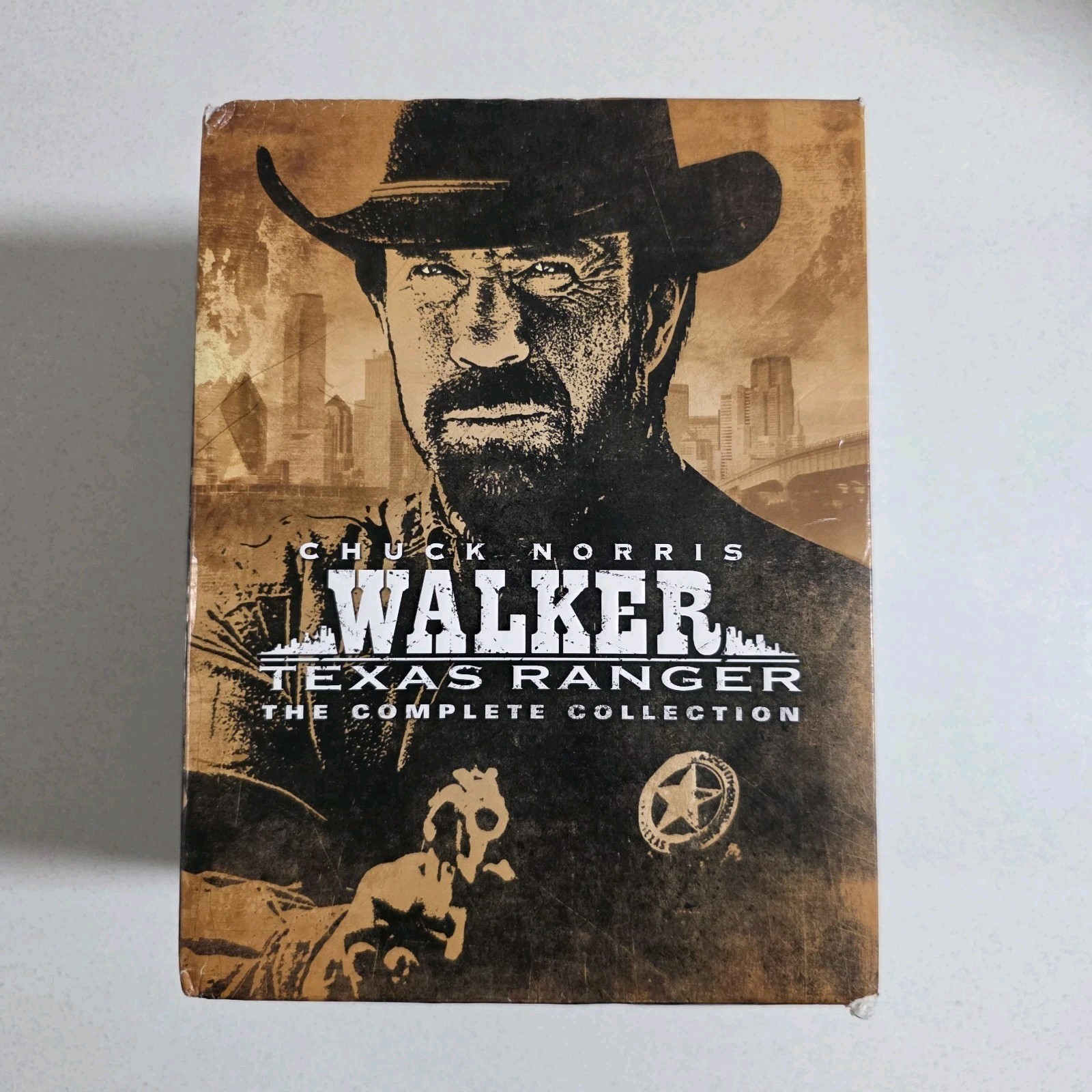 Walker Texas Ranger The Complete Collection DVD Box Set 52-Disc Damaged Box Walker Texas Ranger The Complete Collection DVD Box Set 52-Disc Damaged Box
