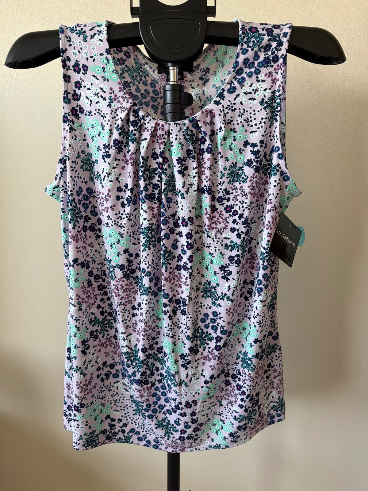 Liz Claiborne Sleeveless Floral Print Blouse Tank Top Liz Claiborne Sleeveless Floral Print Blouse Tank Top