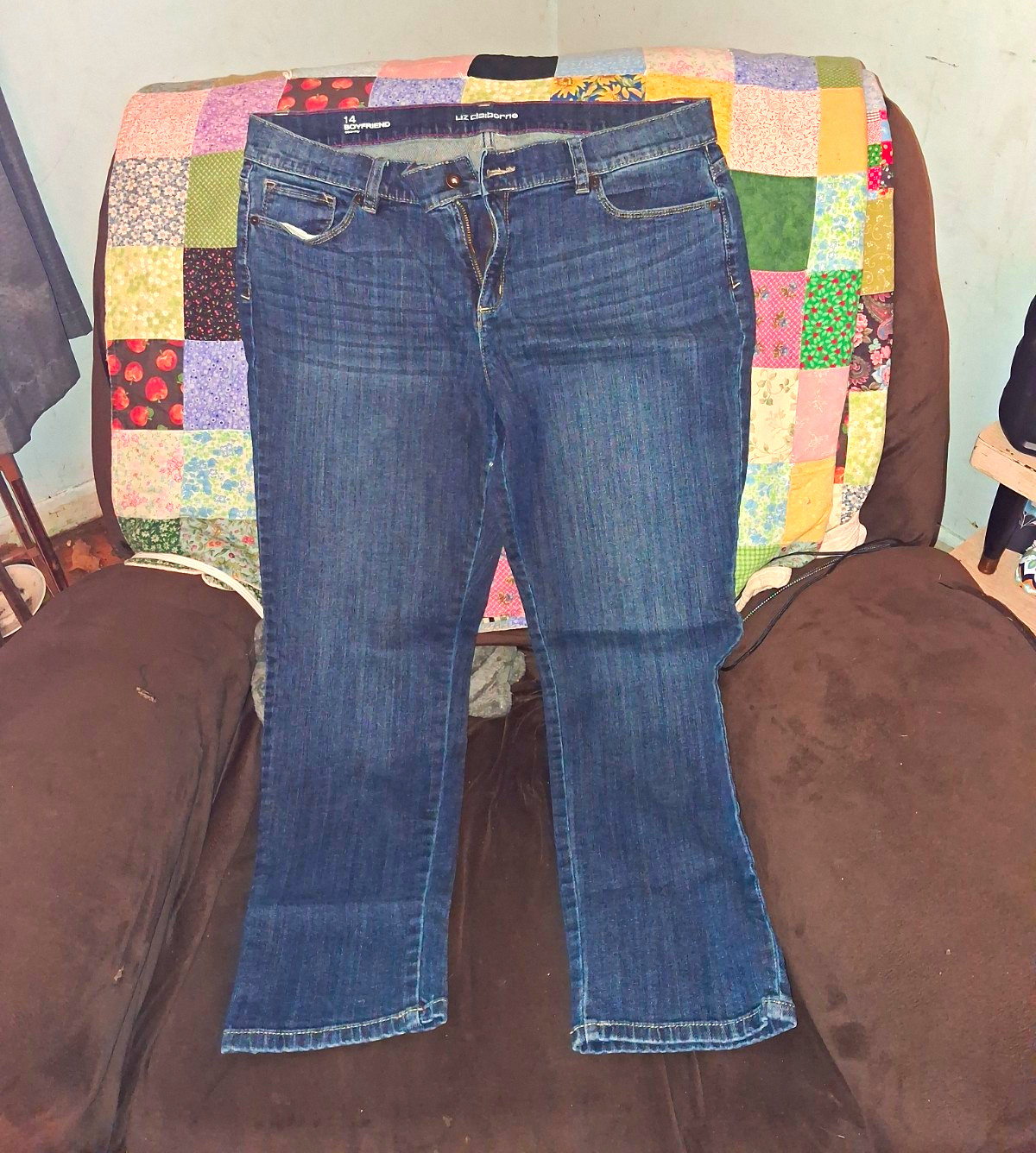 Liz Claiborne Women’s Boyfriend Blue Denim Jeans Solid 5-Pocket Button Zip