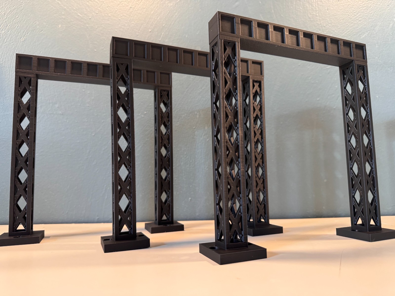 O Gauge PRO Series Lattice I-Beam Trestle (10\