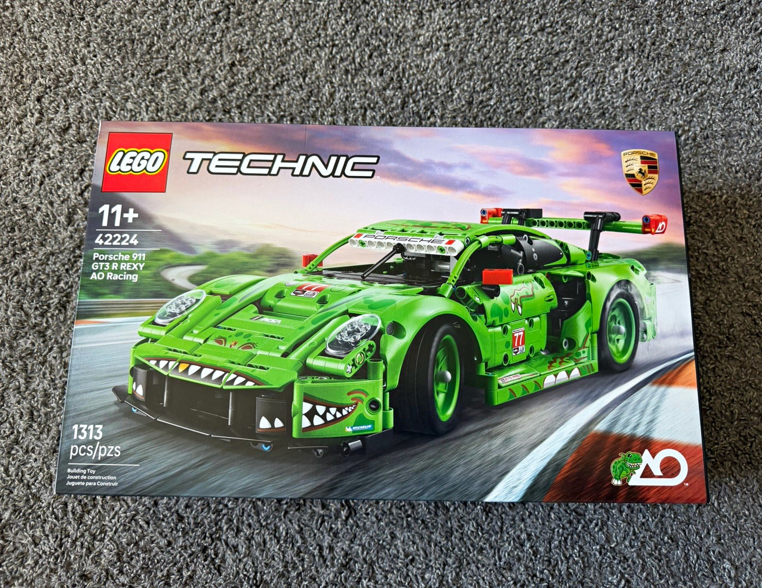 LEGO Technic Porsche 911 GT3 R REXY AO Racing #42224 Sealed LEGO Technic Porsche 911 GT3 R REXY AO Racing #42224 Sealed