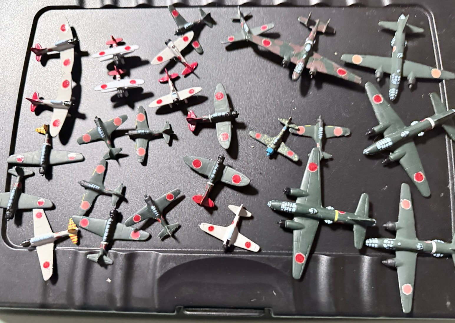 1/300 World War Ii Japanese Fighters And Bombers Zeros Betty and Many More  1/300 World War Ii Japanese Fighters And Bombers Zeros Betty and Many More 