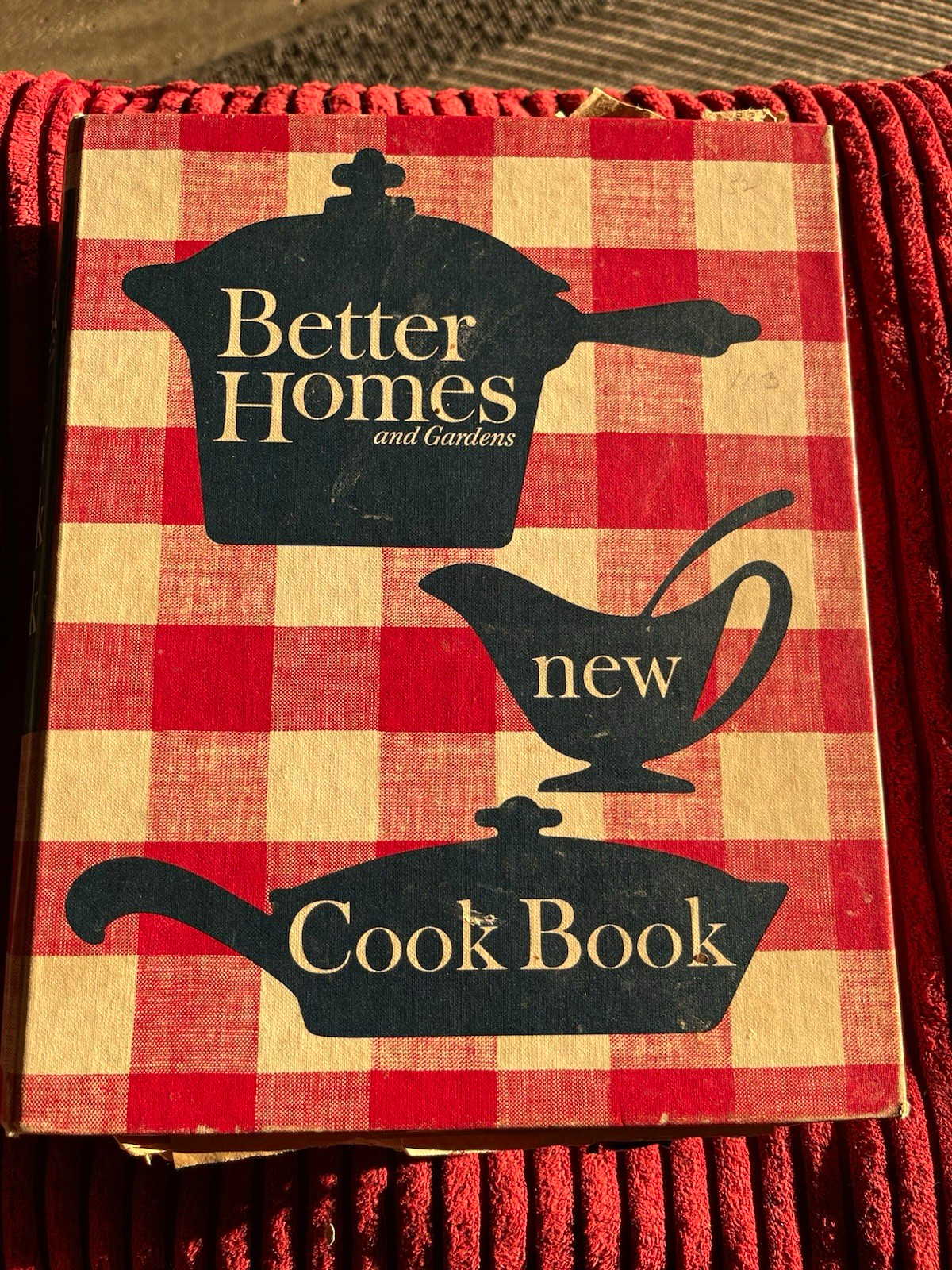 Vintage 1965 Better Homes and Gardens Cook Book Filled with Clipped Recipes Vintage 1965 Better Homes and Gardens Cook Book Filled with Clipped Recipes
