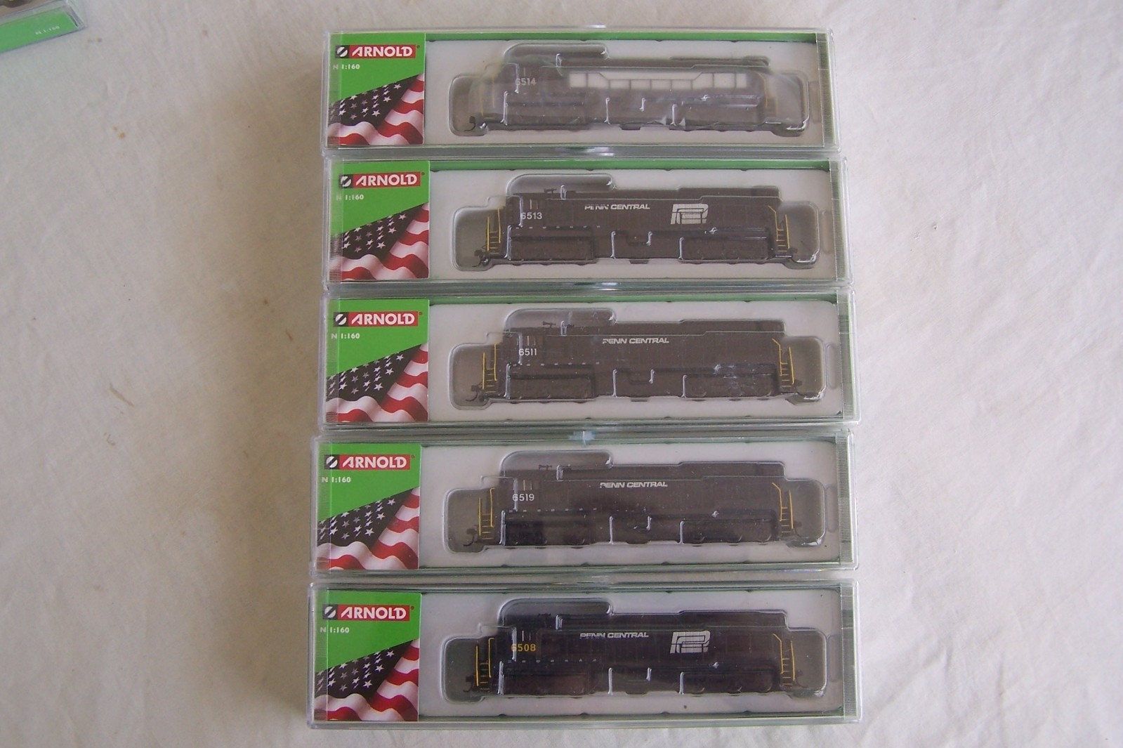 Arnold N Scale GE U25C Penn Central Locomotives NIB CUSTOM NUMBERS $96 EACH WOW