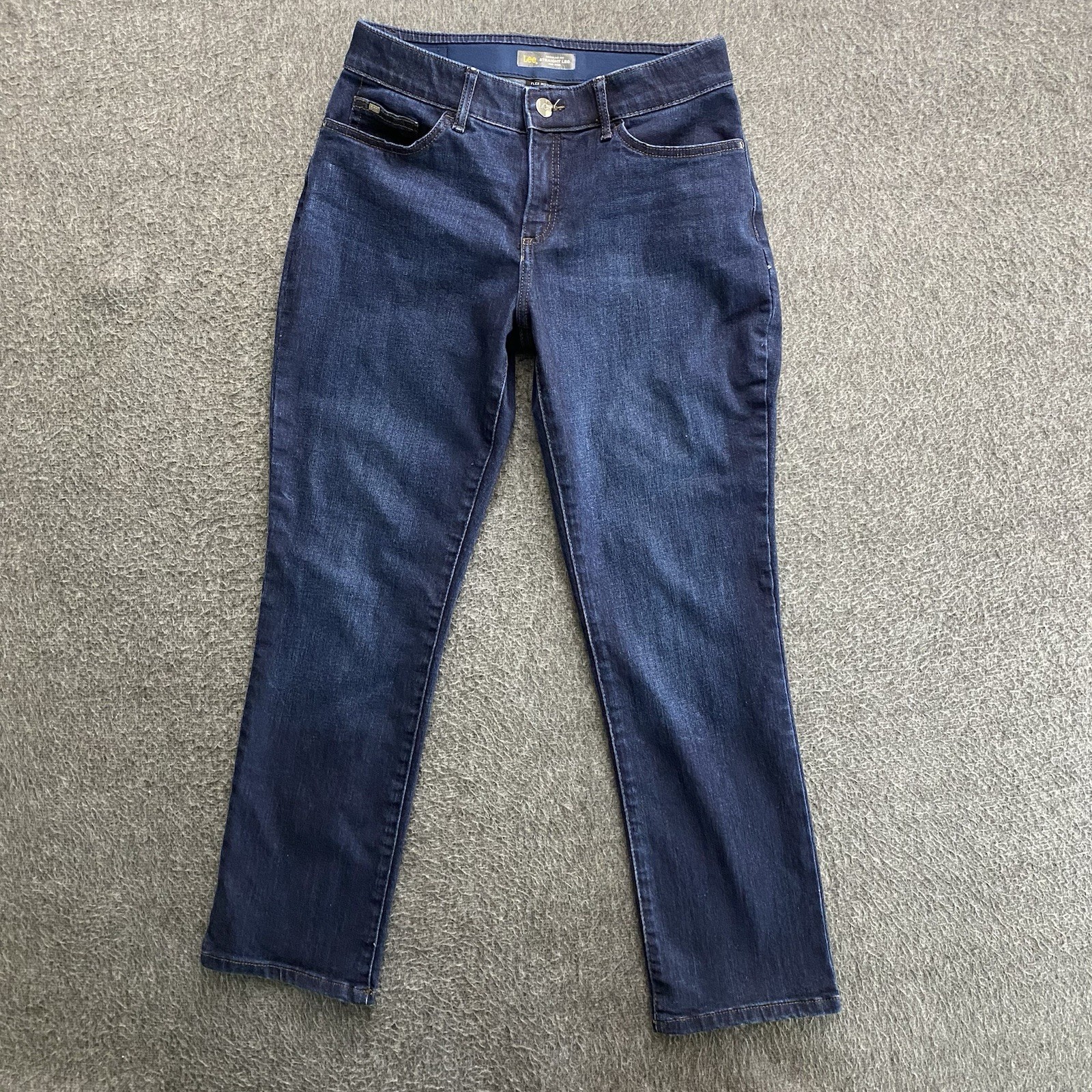 Lee Regular Fit Straight Leg Mid Rise Flex Motion Jeans Womens 6 Short Dark Blue